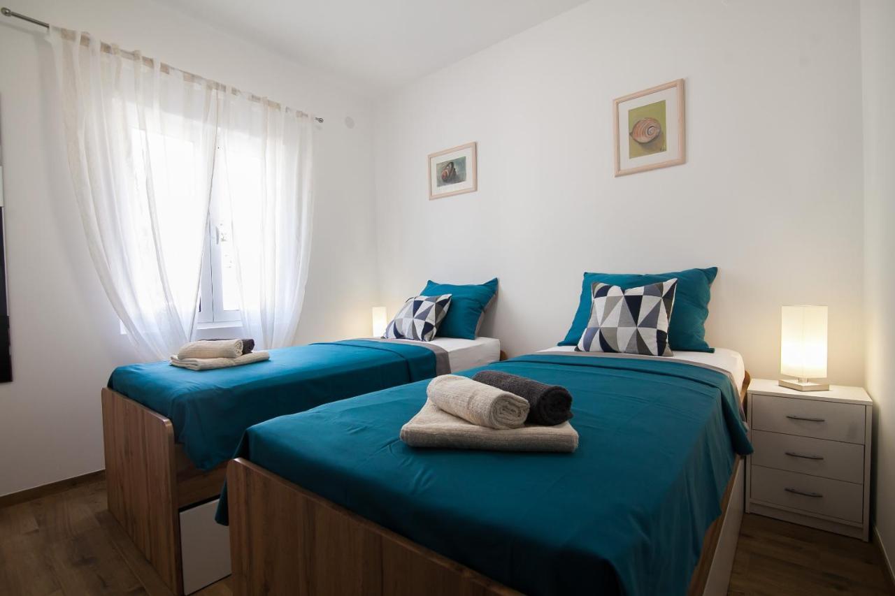 Family Apartments Brach Bol Extérieur photo