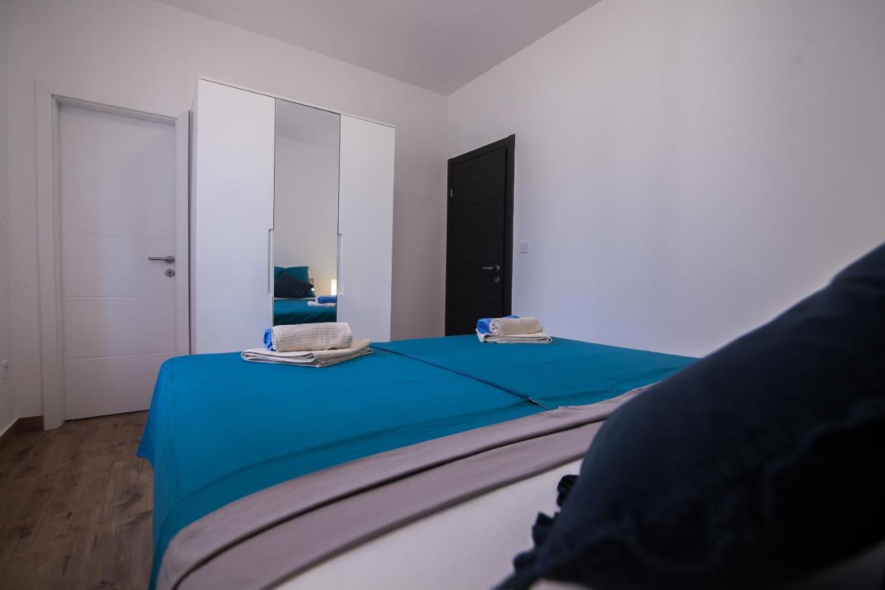 Family Apartments Brach Bol Extérieur photo